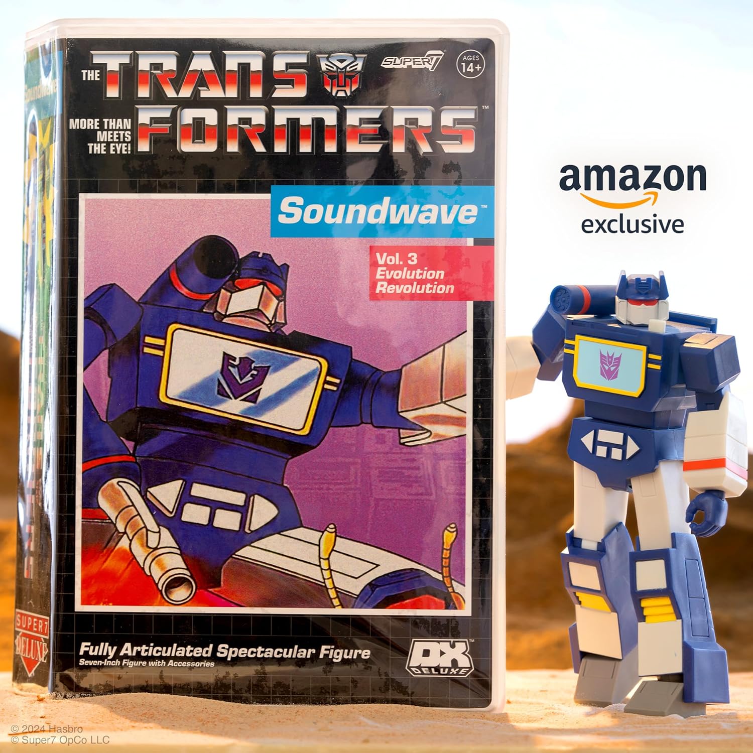 PREORDER! Super7 Transformers Soundwave (VHS) Deluxe Amazon